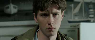 He stayed with me till
the ambulance came - The Pebble and the Boy