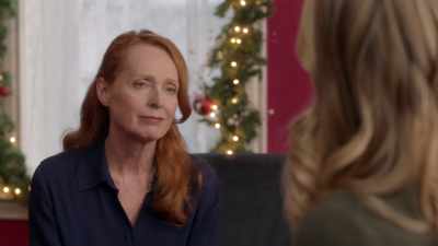 - He still hasn't finished it.
- I'm sorry to hear that. - Jingle Bell Princess