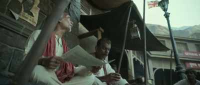 He stole the crown under
their very noses. - Shamshera
