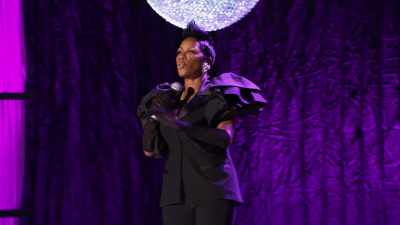 He stood on that shit, - Sommore: Queen Chandelier