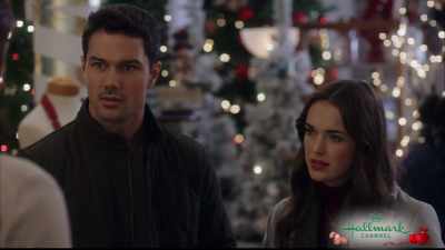 He stopped designing - Christmas at the Plaza