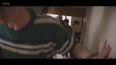 HE STRAINS - Better