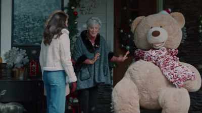 He is stuffed
with recycled plastic bags - Friends & Family Christmas