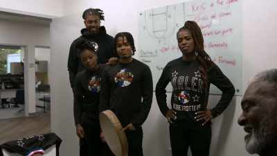 HE THANKED US, AND HE SEEMED
LIKE HE LOVED IT. - Harlem Globetrotters: Play It Forward