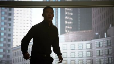 He has the blood. - Supergirl