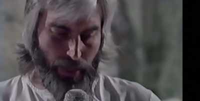 He then lay back quietly and we sat
with him while I held his pulse. - Wild Wild Country