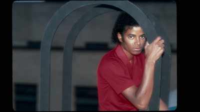 He thought for sure,
"I got a pop smash here." - Thriller 40