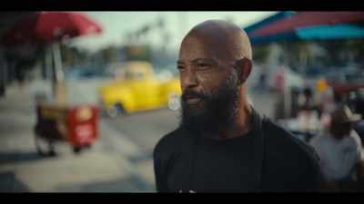 He told me,
"Come on out here. It's beautiful." - Street Food: USA