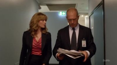 ♪ He used to give me roses - Wentworth