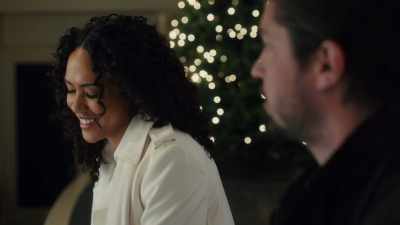 He used to say you were
a great assistant director. - A Show-Stopping Christmas