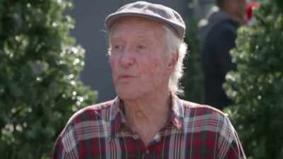 HE USED TO COME OUT HERE
AND WRITE, - A Christmas for Mary
