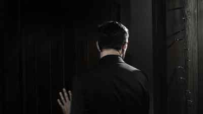 He walked out on me. - Sneaky Pete