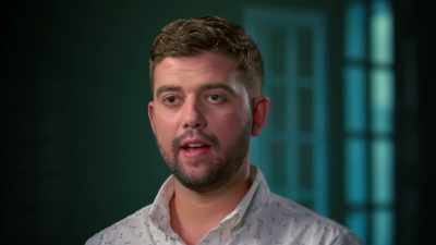 He wasn't there, but I
was able to see everything - Phrogging: Hider in My House