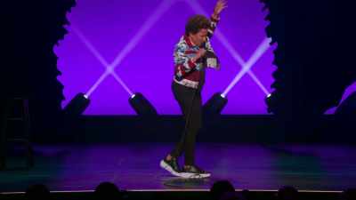 He was waving his hands,
walking, listening to his music, - Wanda Sykes: I'm an Entertainer