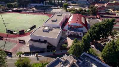 He went to Beverly Hills
High School - Death by Fame