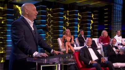 He went from being
Hollywood's leading man - Comedy Central Roast of Bruce Willis