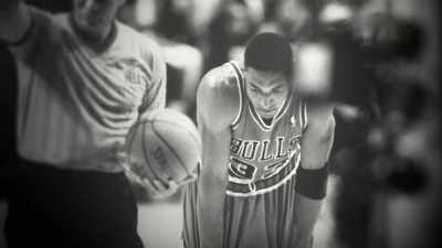 He went out to negotiate with Kukoc - The Last Dance