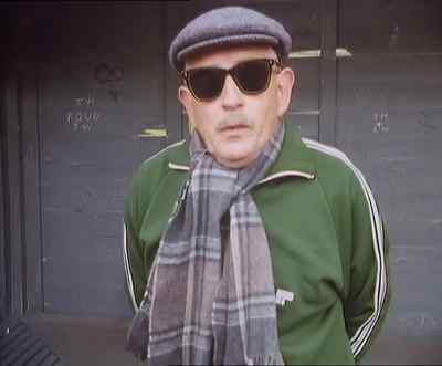 HE WHISTLES A TUNE - Last of the Summer Wine