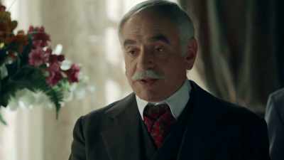 He will hate me forever, - Grand Hotel