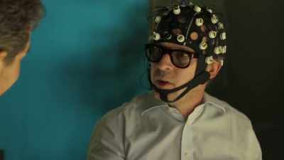 -: He win?
-: You get a 10, - Inside the Mind of a Con Artist