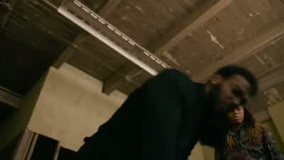 - He work for Douda. - The Chi