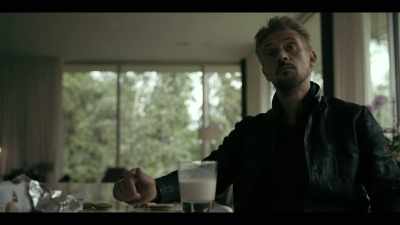 He worked a rig down
in Glenn pool field. - Justified: City Primeval