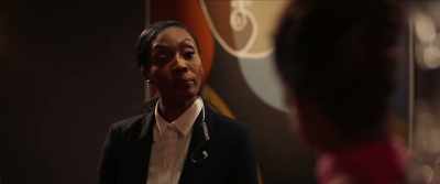 - He was working the door
tonight. We're short 320. - All the Queen's Men