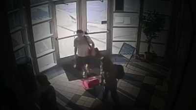 He would hold the door for her,
when they walked by - Killer Cases