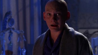 He wouldn't stop crying. - Smallville