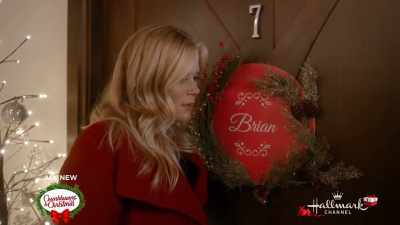 He wrote me a note, - Good Morning Christmas!