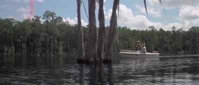 Head the boat towards the marker. - Gator