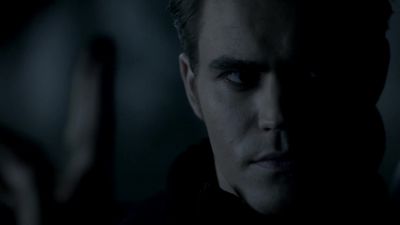 Heads, I do it. - The Vampire Diaries