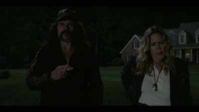 Heard Ted and Robin talking - Heels