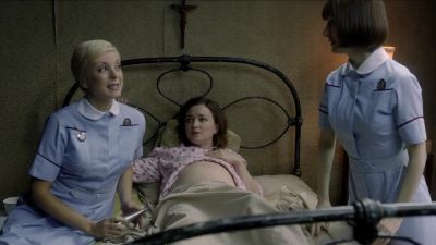 Heart rate's nice and steady. - Call the Midwife