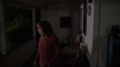 [heartbeat thumping] - Reba McEntire's The Hammer