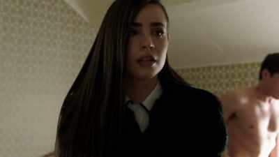 [heavy breathing] - Pretty Little Liars: The Perfectionists