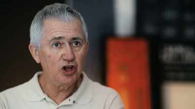 He'd get them to lie on
their stomachs and say, - 35 Serial Killers the World Wants to Forget