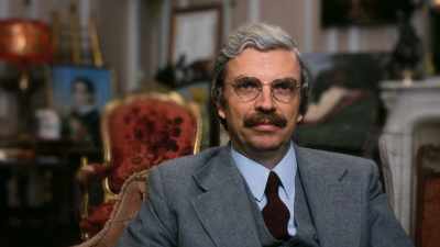 He'd studied classics,
Latin and Greek, so he was very cultured. - Sophie: A Murder in West Cork