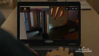 Hei, e vreo modalitate să rulăm asta
pe ecranul ăla mare ? - Mystery 101: Deadly History