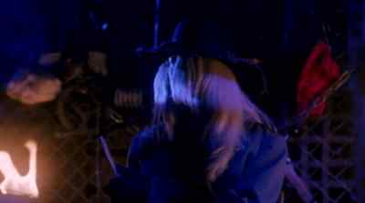 Heidi, stay away from my tools. - Skinner