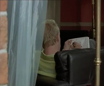 HeIIo, VaI? It's Morse. Is Lewis there? - Inspector Morse