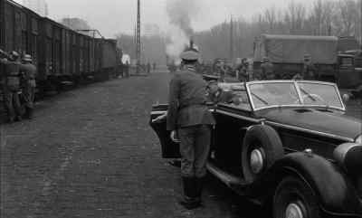 Heil Hitler. - The Train