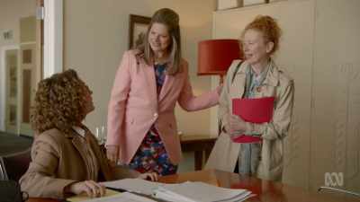 -Helen. This is Ruth O'Malley.
-Hello. - Fisk