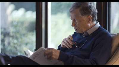 He'll be reading something else
but then processing at the same time. - Inside Bill's Brain: Decoding Bill Gates