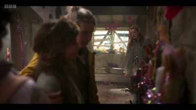 - He'll come. My Gary's out there.
- For sure. - Henpocalypse!