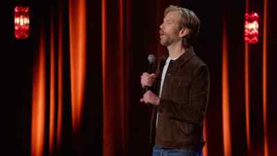 Hell, I was in a bar the other night, - Anthony Jeselnik: Bones and All