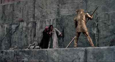 - He'll never break through.
- He must! He must! - Sinbad and the Eye of the Tiger