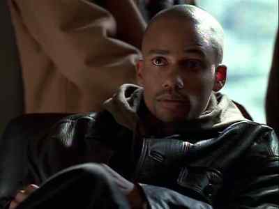 - HE'LL TESTIFY.
- MAYBE THAT WON'T
BE NECESSARY. - Murder One