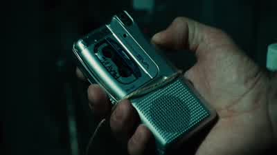 Hello Agent StrahmIf you're hearing this then you've found what you've been looking forBut is the discovery of my body enoughOr will your insatiable hungerto uncover the truth push you deeper into the abyssHeed my warningDo not proceedFor this room can - Saw V