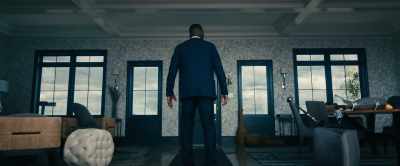 Hello, anyone home?
It's G.H. I let myself in. - Leave the World Behind